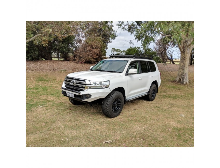 Rhino 4x4 : Landcruiser 200 Bull Bar (2016-) - Image 2