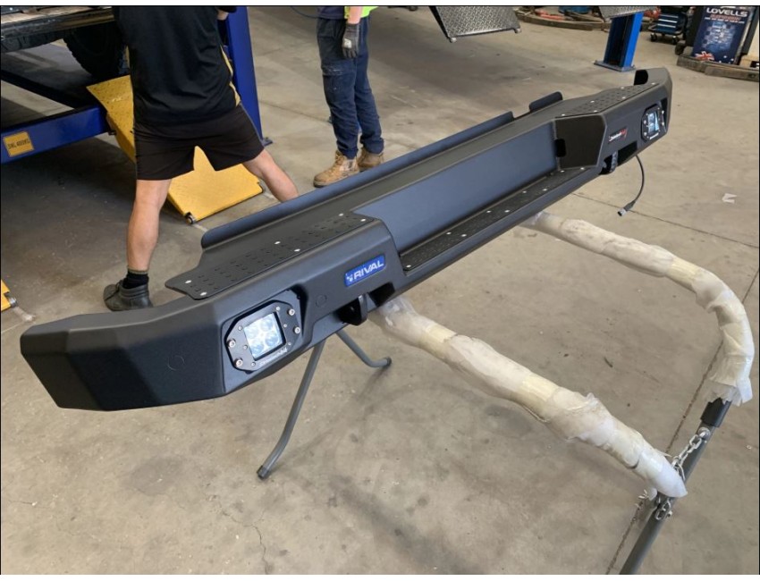 Rival : Amarok Rear Bar - Image 4